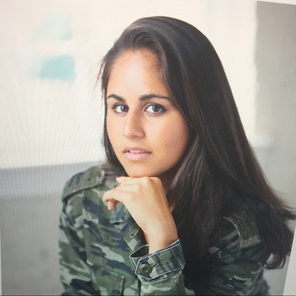 Meet your Posher, Simar